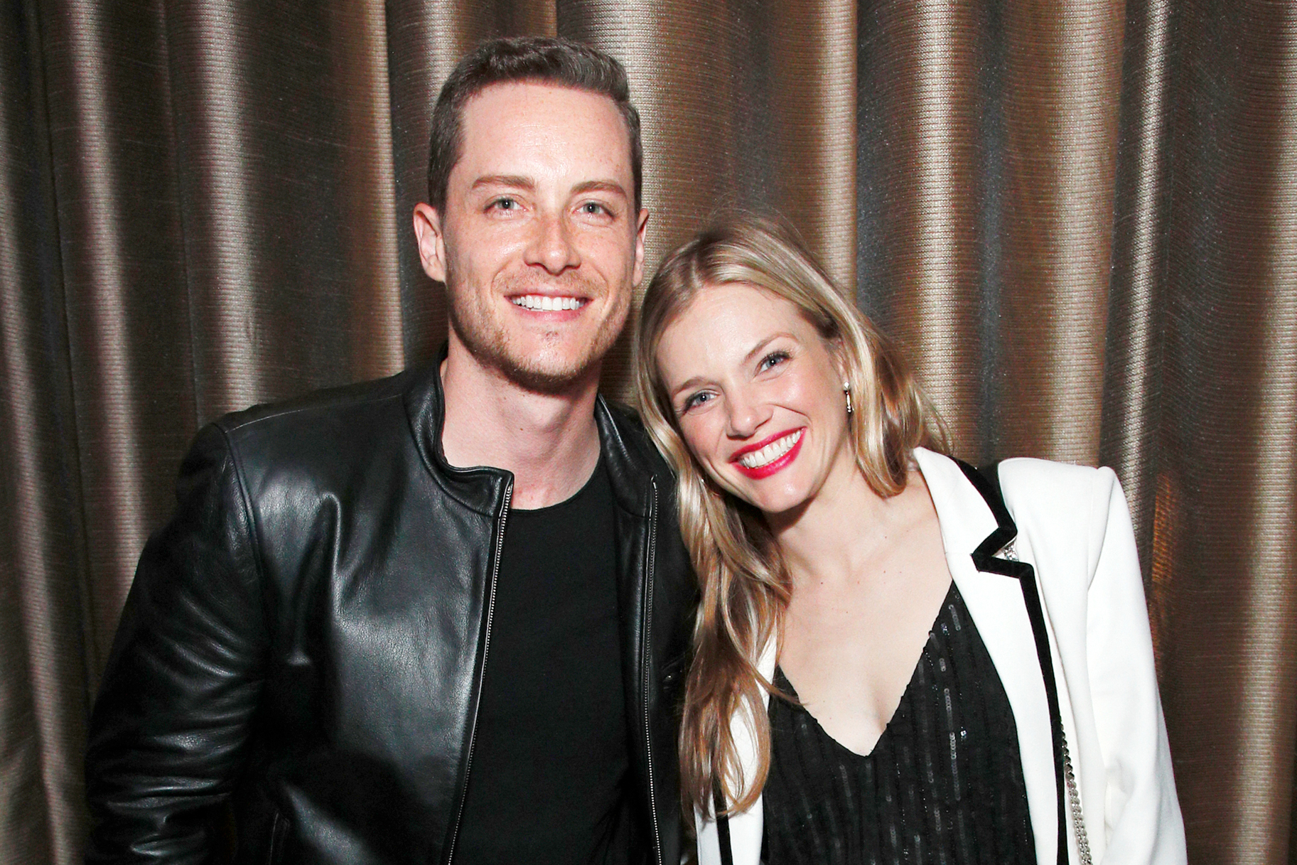 Tracy Spiridakos and Jesse Lee Soffer