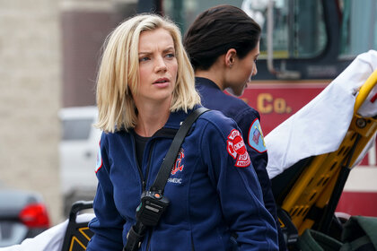 Chicago Fire Sylvie Brett (Kara Killmer)