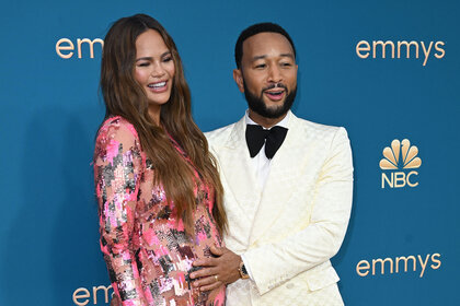 Emmys Red Carpet John Legend Chrissy Teigen2