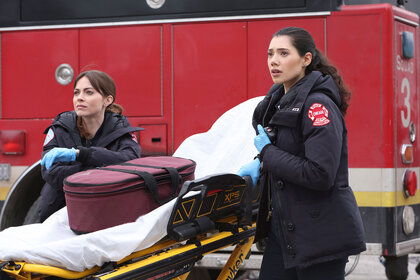 Chicago Fire 1110 Violet Emma