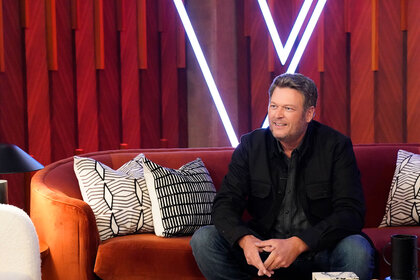 Blake Shelton on The Voice 2301