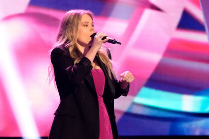 Allie Keck on The Voice Blind Auditions Part 3