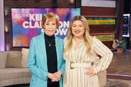 Carol Burnett and Kelly Clarkson on The Kelly Clarkson Show.