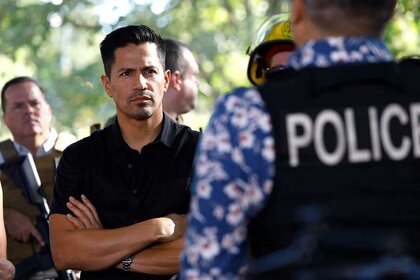 Jay Hernandez as Thomas Magnum on the set of Magnum P.I.