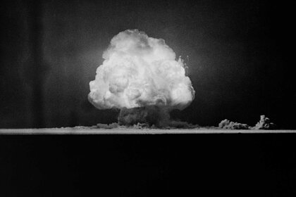 Mushroom cloud of the Trinity test in New Mexico.