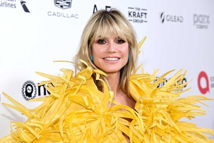 Heidi Klum posing at an event.