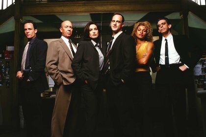 Detective Brian Cassidy, Captain Donald Cragen, Detective Olivia Benson, Detective Elliot Stabler, Detective Monique Jefferies, and Detective John Munch appear in Law & Order: Special Victims Unit Season 1.