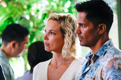 Close up of Perdita Weeks as Juliet Higgins and Jay Hernandez as Thomas Magnum