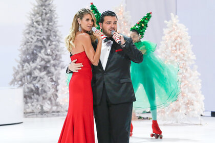 Americas Got Talent Christmas Special Heidi Klum Sal Valentinetti