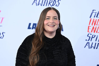 Aidy Bryant walks the red carpet 2024 Film Independent Spirit Awards