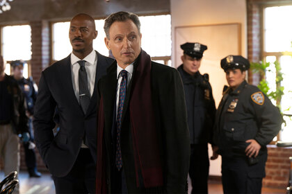 Da Nicholas Baxter visits a crime scene on Law And Order Episode 2307