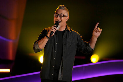 JJ Higgins appears in Season 25 Episode 5 of The Voice