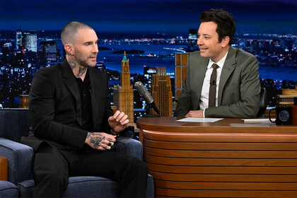 Adam Levine on The Tonight Show Starring Jimmy Fallon Episode 1959