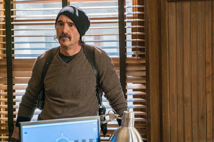 Alvin Olinsky in Chicago P.D. Season 5 Episode 16