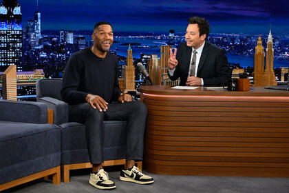 Michael Strahan gets interviewed by Jimmy Fallon on The Tonight Show Episode 1201