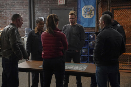 Kiana Cook (Toya Turner) and Officer Adam Ruzek (Patrick John Flueger) in Chicago P.D. Season 12, Episode 9.