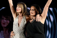 Taylor Swift and Mariska Hargitay Hugging