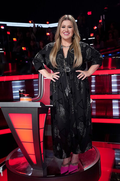 The Voice Kelly Clarkson Fashion 2113