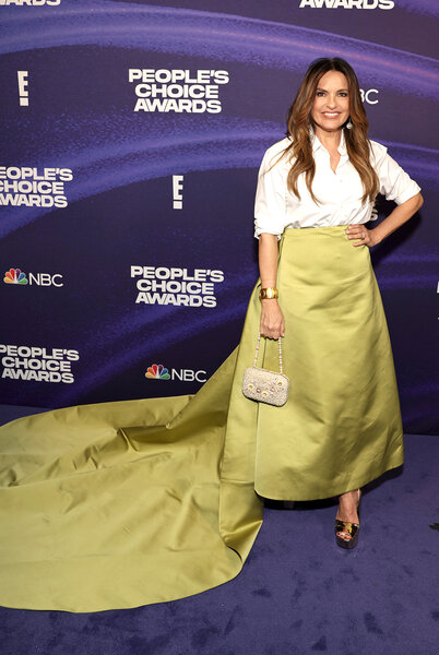 Mariska Hargitay attends the 2022 People Choice Awards