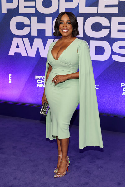 Niecy Nash-Betts attends the 2022 People Choice Awards