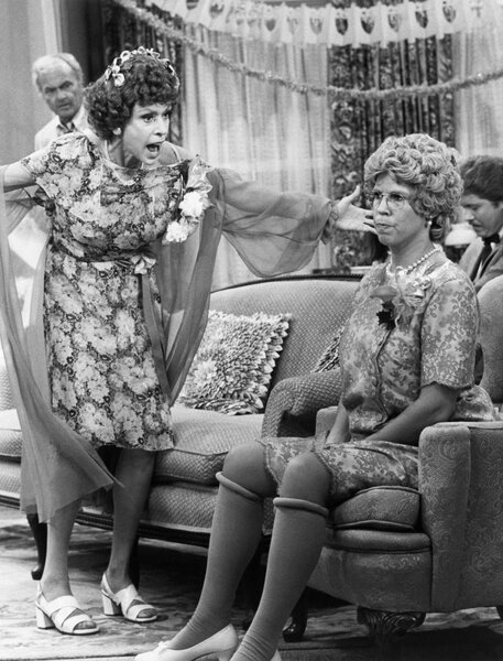 Carol Burnett on Mamas Family.