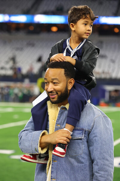 John Legend Takes Son Miles to Watch Dallas Cowboys SNF | NBC Insider