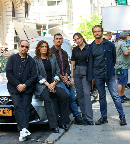 Ice T, Mariska Hargitay, Octavio Pisano, Juliana Aidén Martinez and Kevin Kane posing together in New York City.