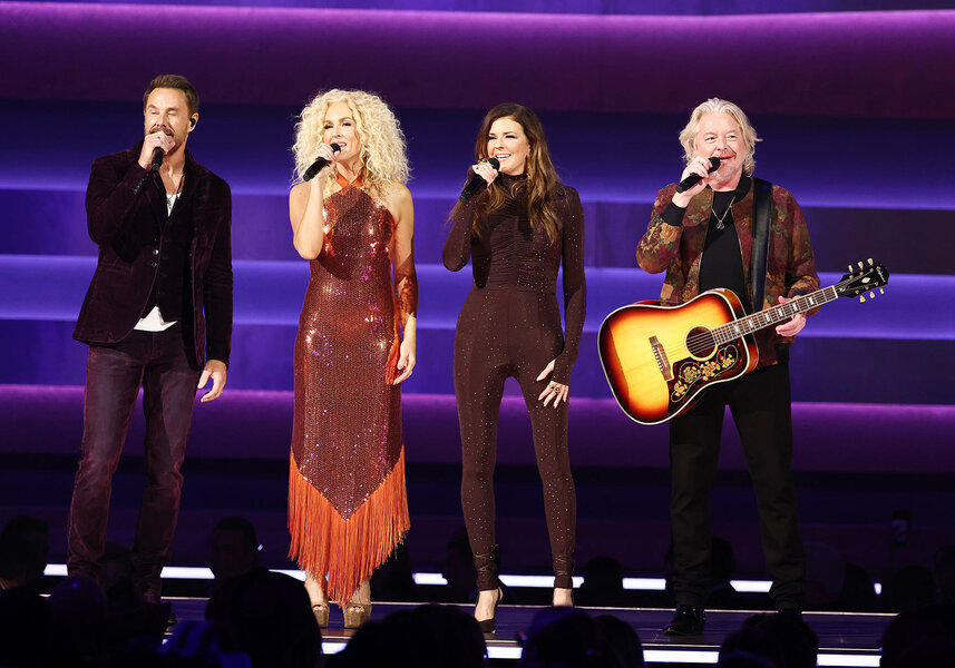 Jimi Westbrook, Kimberly Schlapman, Karen Fairchild and Phillip Sweet of Little Big Town perform onstage.