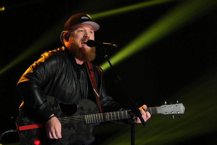 Tyler Braden performing on american song contest