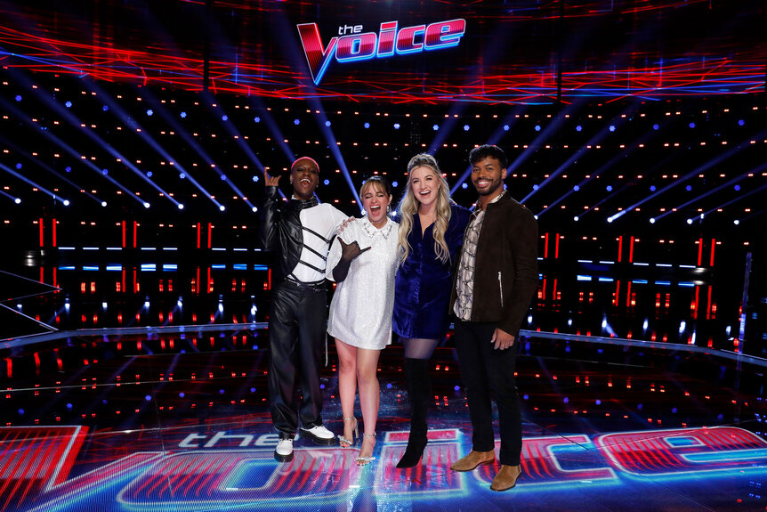 The Voice 2216 Team Camilla