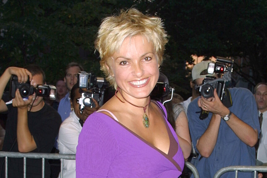 Mariska Hargitay Hair 2001