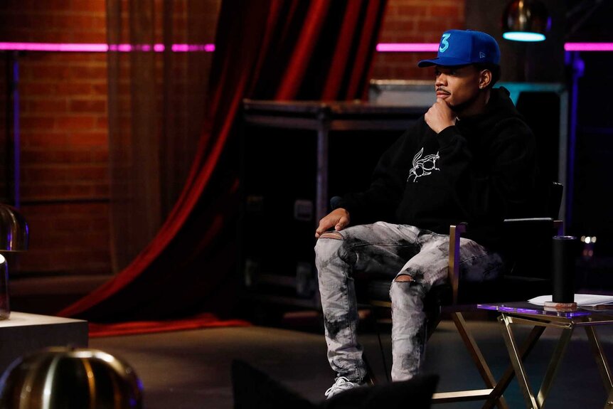 Chance the Rapper appears on The Voice.