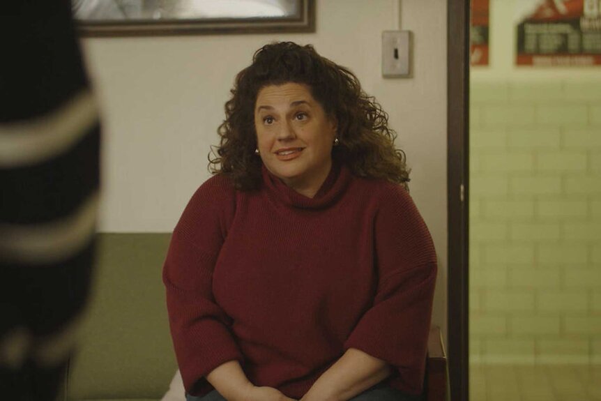 Marissa Jaret Winokur (Marissa Jaret Winokur) appears in Bupkis.