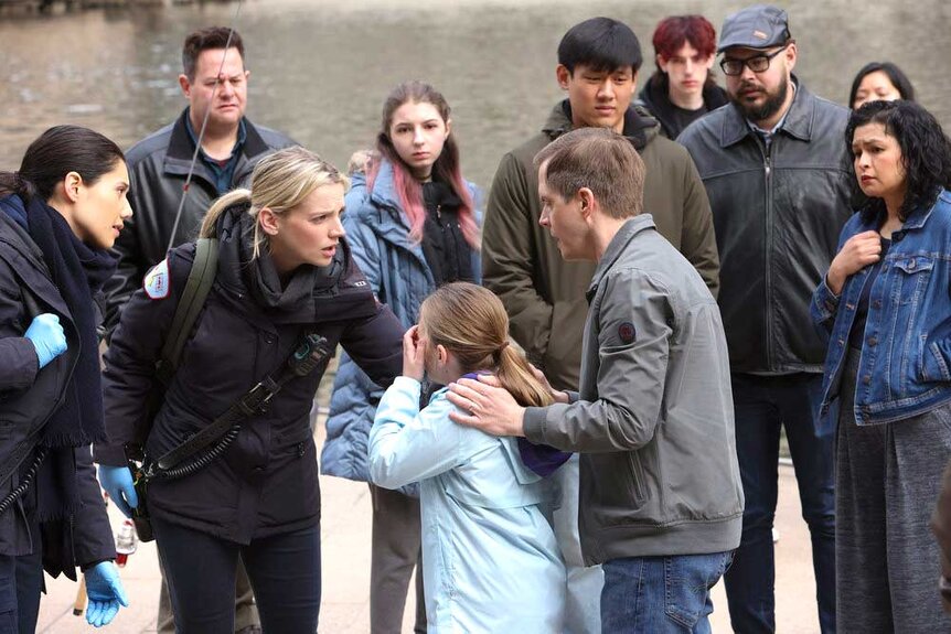 Wade (Brian Plocharczyk), Sylvie Brett (Sylvie Brett), Charlotte (Ava Ryan Barabasz), and Lou (Adam Hinkle) gathered together.