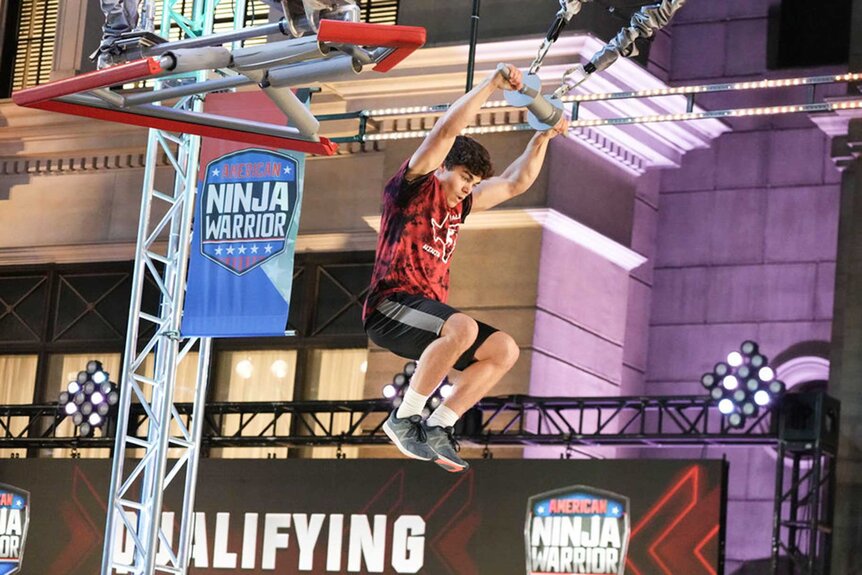 Vance Walker competing on American Ninja Warrior.