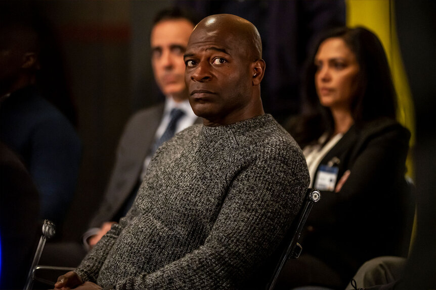 Hisham Tawfiq as Dembe Zuma