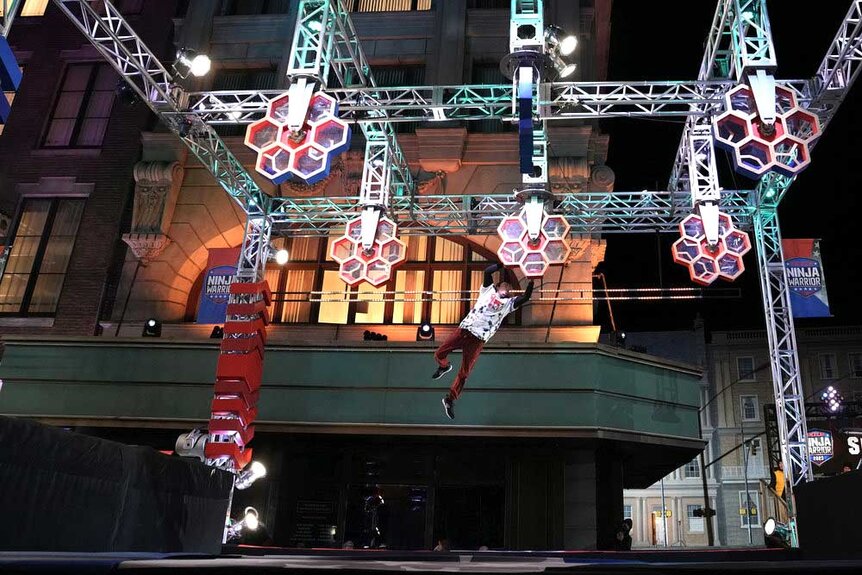 Elijah Browning competing on American Ninja Warrior.