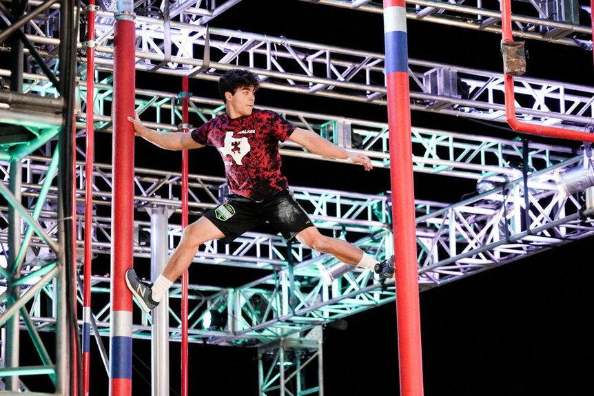 Winner Vance Walker jumping through the course on American Ninja Warrior season 15 episode 16