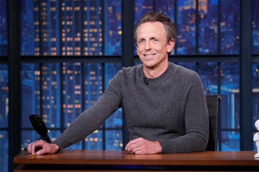 Seth meyers does his monologue on Late Night With Seth Meyers episode 1424