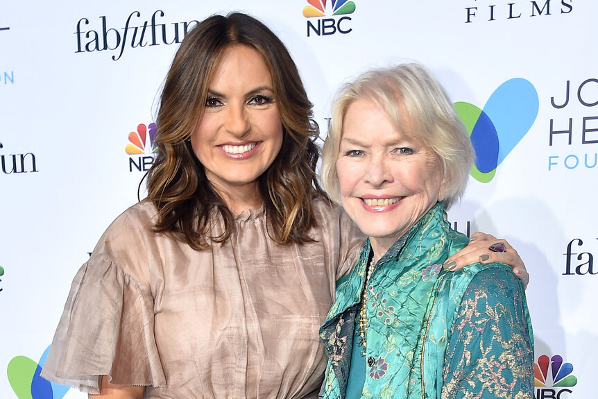 Mariska Hargitay and Ellen Burstyn embrace on the red carpet