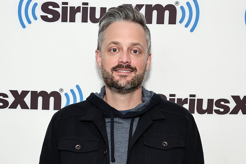 Nate Bargatze poses at SiriusXM Studios