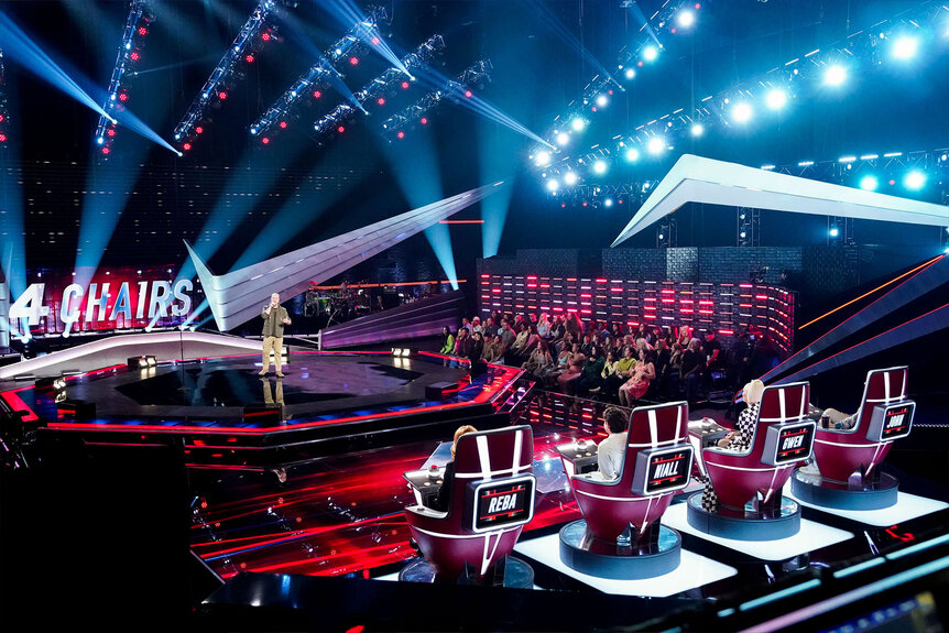 Huntley performs onstage during the Season 24 Episode 7 of The Voice