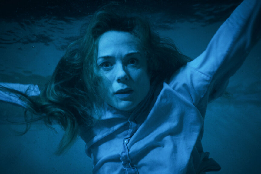 Kerry Condon as Eve Waller in Night Swim, directed by Bryce McGuire.