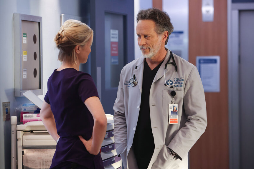 Dr Hannah Asher and Dr Dean Archer on Chicago Med Episode 904