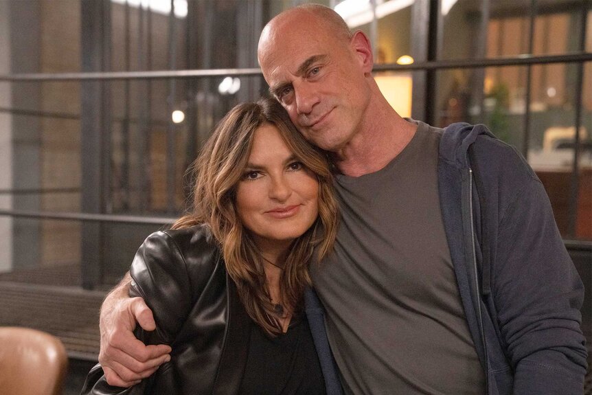 Olivia Benson and Elliot Stabler on Law And Order OC Episode 215