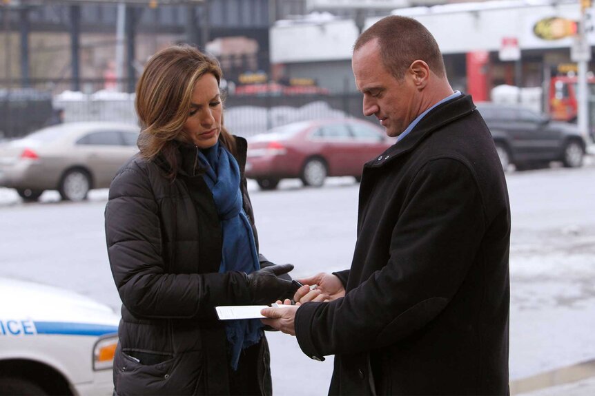 Olivia Benson and Elliot Stabler on Law And Order: SVU Episode 1218