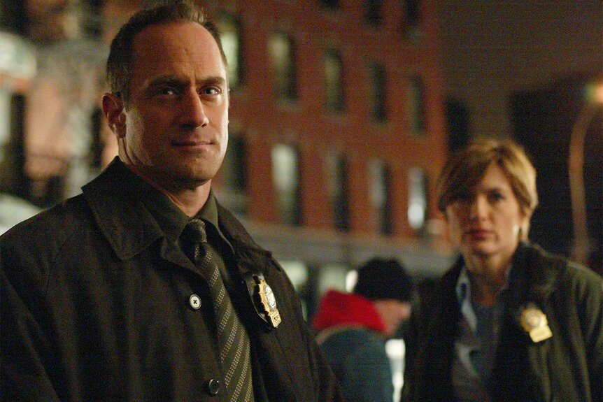 Olivia Benson and Elliot Stabler on Law And Order: SVU Episode 422