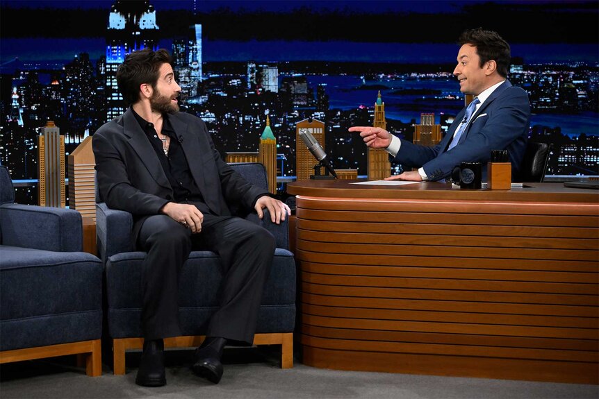 Jake Gyllenhaal on The Tonight Show Starring Jimmy Fallon Episode 1942