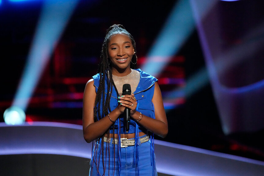 Elyscia Jefferson appears in Season 25 Episode 5 of The Voice