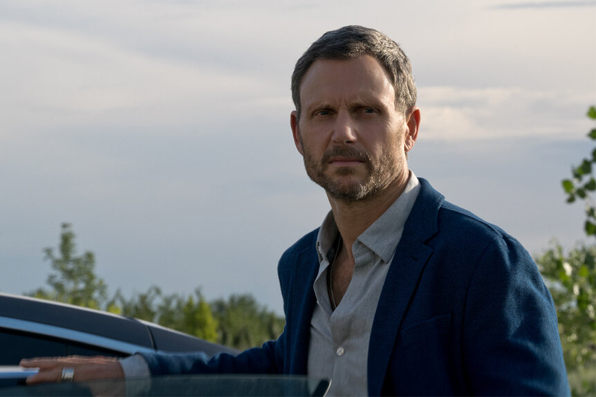 Tony Goldwyn as Ben Lefevre in Chambers